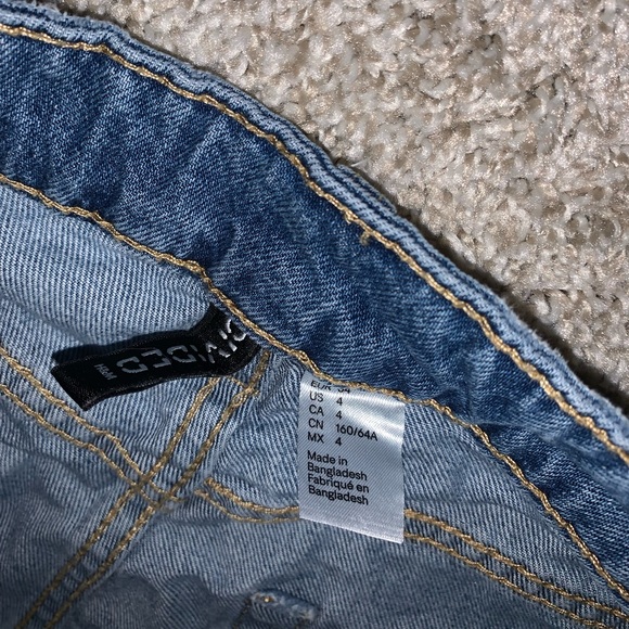 Divided H&M Blue & White Laced Jean shorts size 4 - Picture 7 of 10